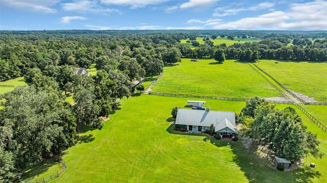 6155 NW 145TH AVE ROAD, Morriston, FL 32668