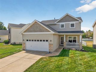 992 Tilestone Drive, O'fallon, MO 63366