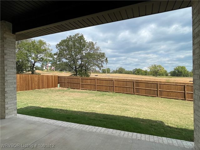 9109 Wayne Crossing, Fort Smith, AR 72916