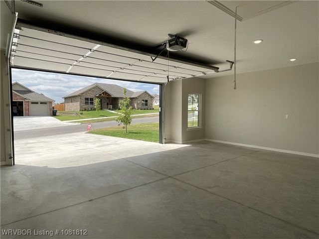 9109 Wayne Crossing, Fort Smith, AR 72916