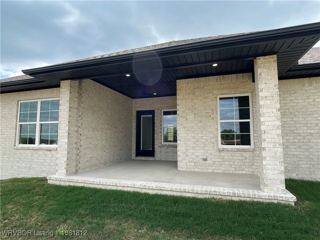 9109 Wayne Crossing, Fort Smith, AR 72916