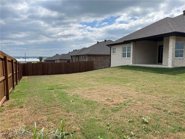 9109 Wayne Crossing, Fort Smith, AR 72916