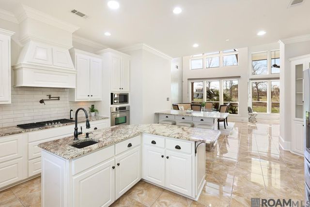 15185 Lalonde Ln, Gonzales, LA 70737