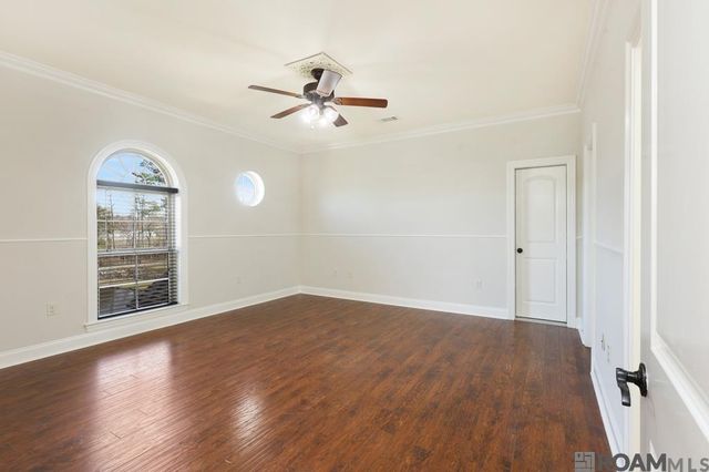 15185 Lalonde Ln, Gonzales, LA 70737