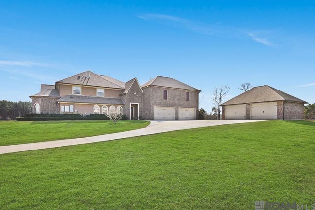 15185 Lalonde Ln, Gonzales, LA 70737