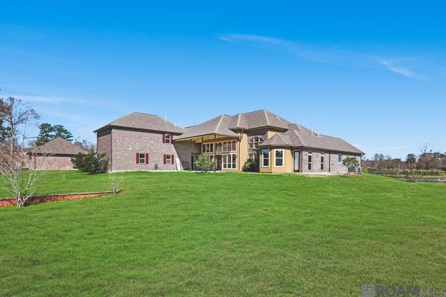 15185 Lalonde Ln, Gonzales, LA 70737