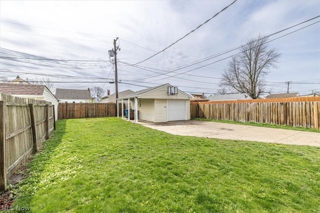 3111 Tuxedo Avenue, Parma, OH 44134
