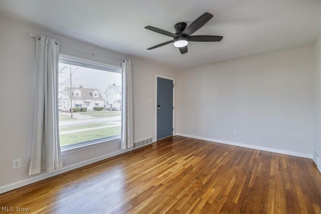 3111 Tuxedo Avenue, Parma, OH 44134