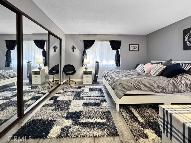 543 W Stocker, Glendale, CA 91202