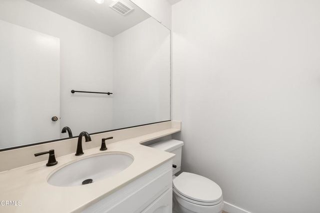 7025 Sonora Court, Ventura, CA 93003