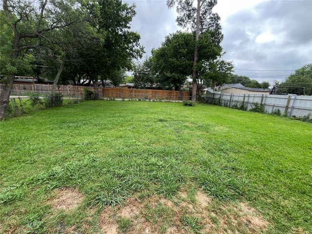 2930 Gardenia Drive, Garland, TX 75041