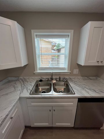 2930 Gardenia Drive, Garland, TX 75041