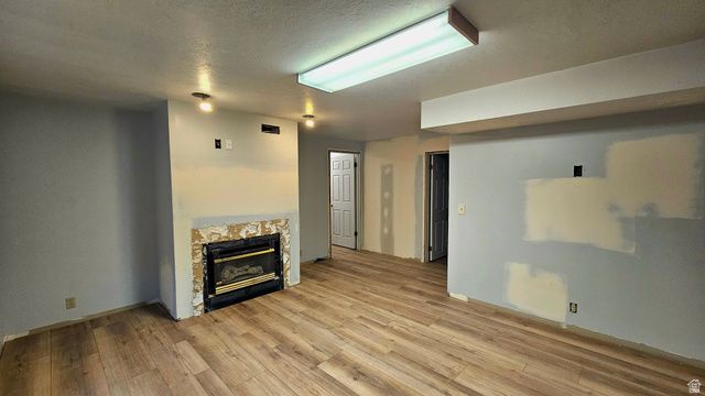 9095 S 1150 W, West Jordan, UT 84088