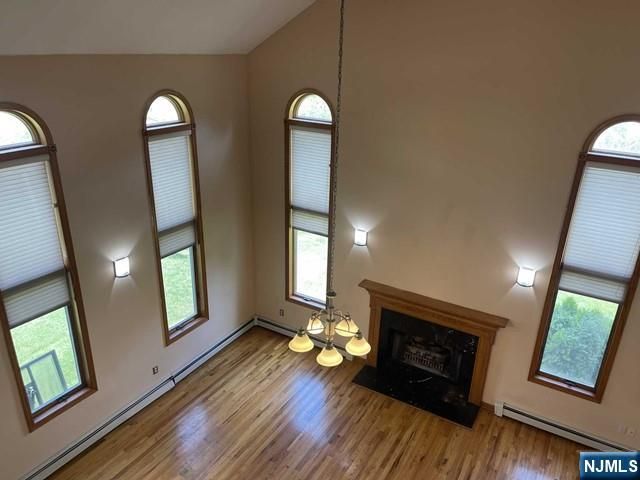 305 Cardinal Place, Paramus, NJ 07652