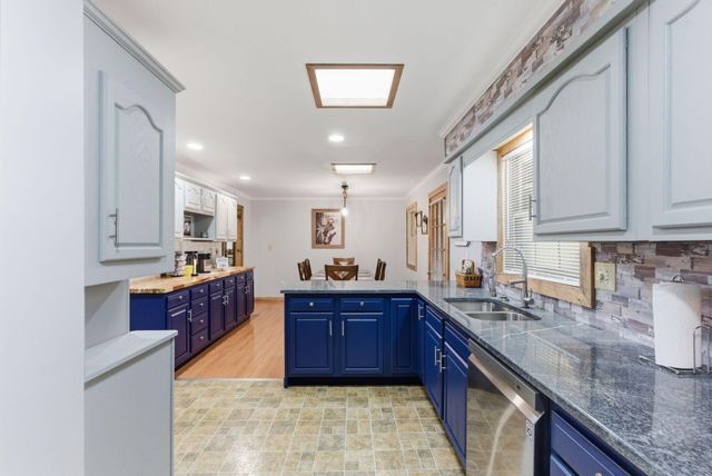 779 College Hill Road, Waco, KY 40385