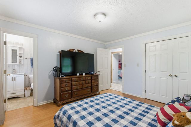 779 College Hill Road, Waco, KY 40385