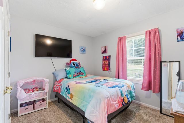 779 College Hill Road, Waco, KY 40385