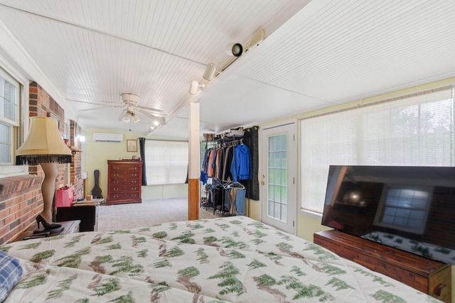 779 College Hill Road, Waco, KY 40385