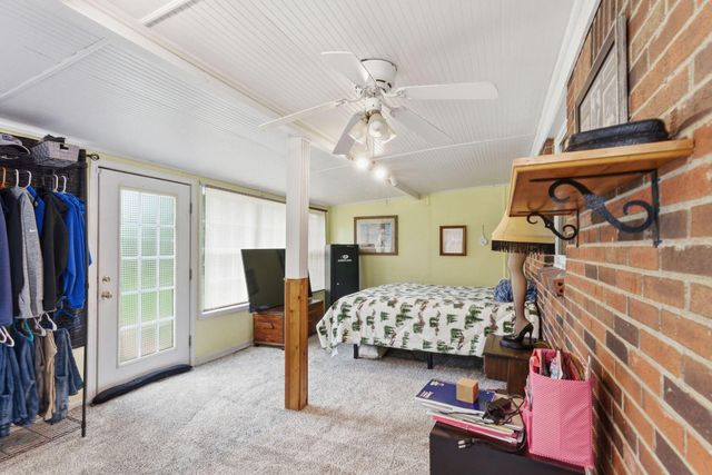 779 College Hill Road, Waco, KY 40385