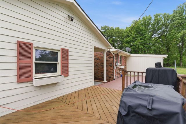 779 College Hill Road, Waco, KY 40385