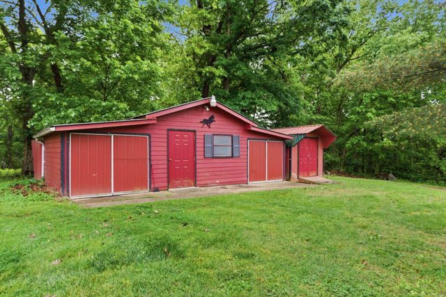 779 College Hill Road, Waco, KY 40385