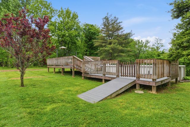 779 College Hill Road, Waco, KY 40385