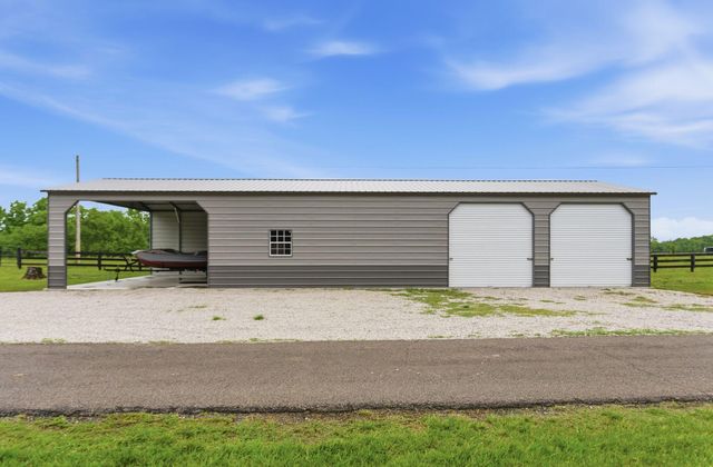 779 College Hill Road, Waco, KY 40385