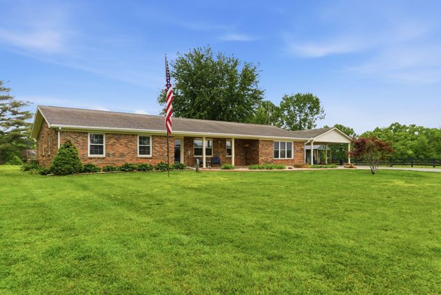 779 College Hill Road, Waco, KY 40385
