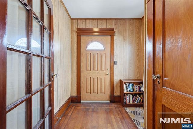 279 Farrant Terrace, Teaneck, NJ 07666