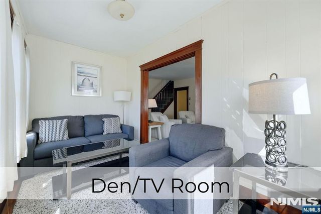 279 Farrant Terrace, Teaneck, NJ 07666
