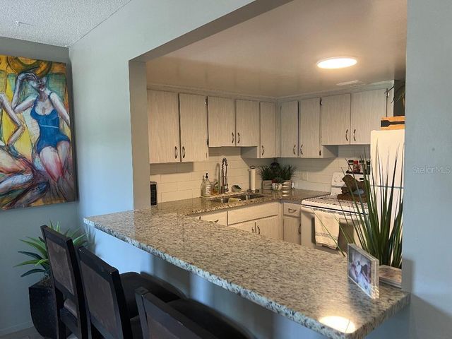 2000 WORLD PARKWAY BOULEVARD 20, Clearwater, FL 33763