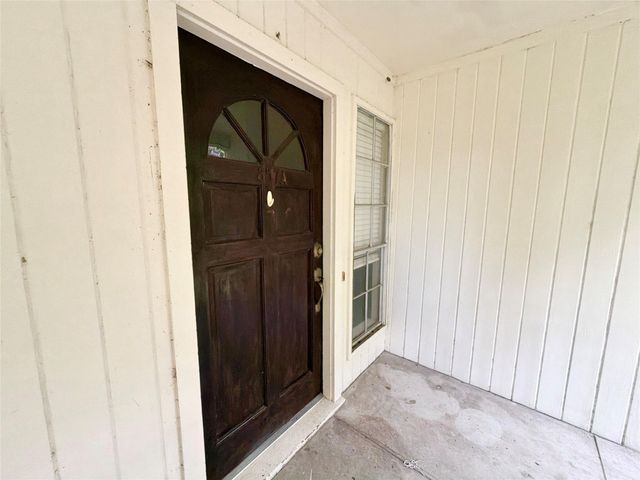 857 Wax Myrtle Lane, Houston, TX 77079