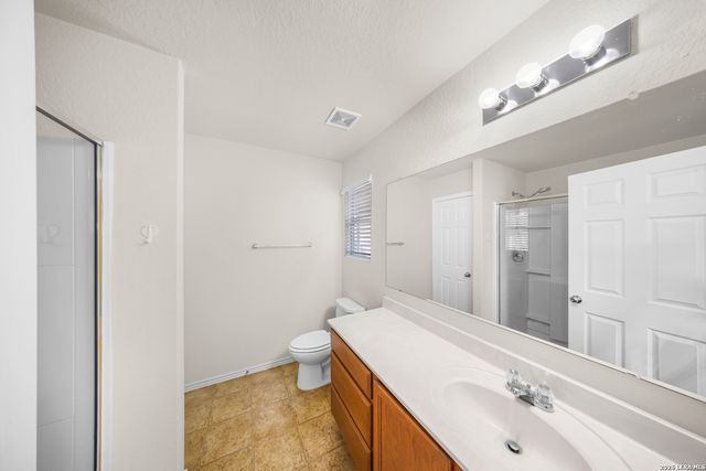 7715 Paraiso Hvn, Boerne, TX 78015