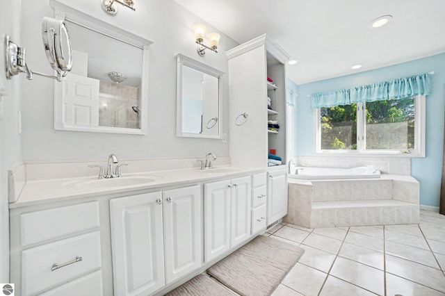 3184 Brittany Drive, Mt Pleasant, MI 48858