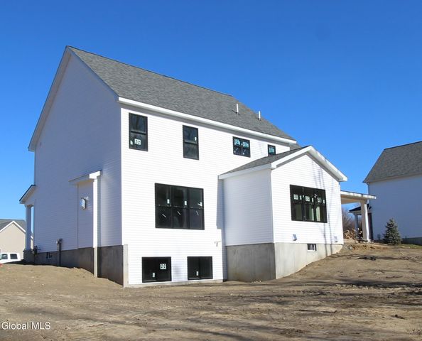 13 a Wyatt's Way, Clifton Park, NY 12065