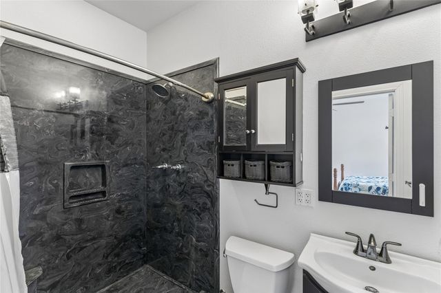 331 Mourning Dove LN, Buda, TX 78610