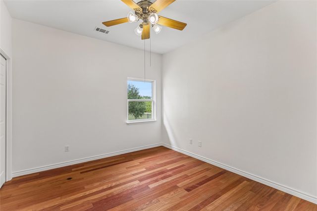 331 Mourning Dove LN, Buda, TX 78610