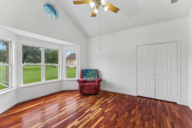331 Mourning Dove LN, Buda, TX 78610