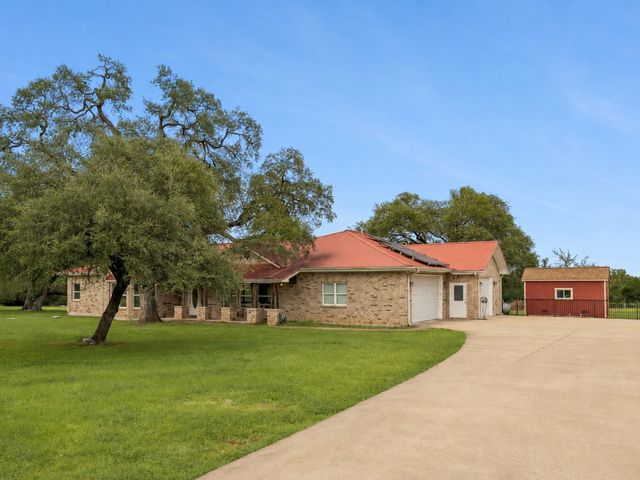 331 Mourning Dove LN, Buda, TX 78610
