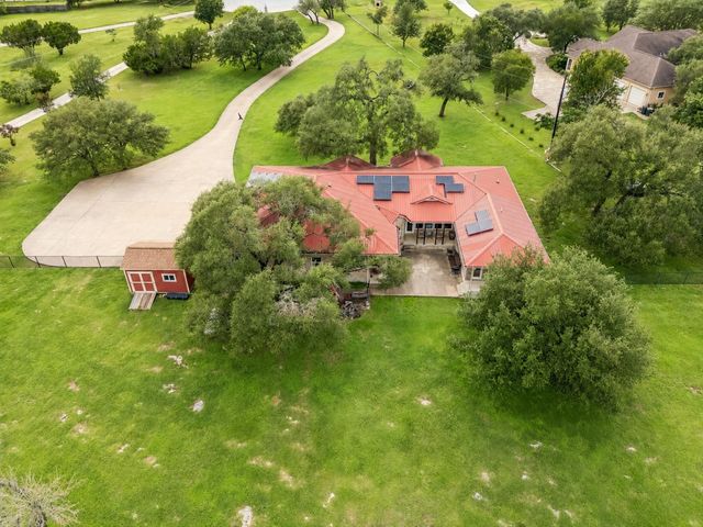 331 Mourning Dove LN, Buda, TX 78610