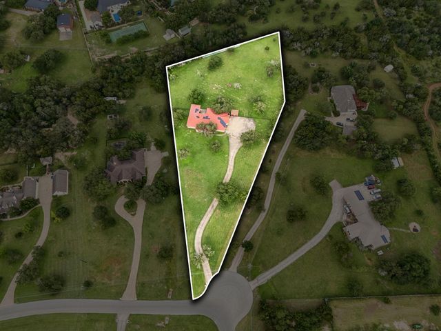 331 Mourning Dove LN, Buda, TX 78610