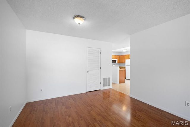 2909 Cloverwoods Lane, St Peters, MO 63376