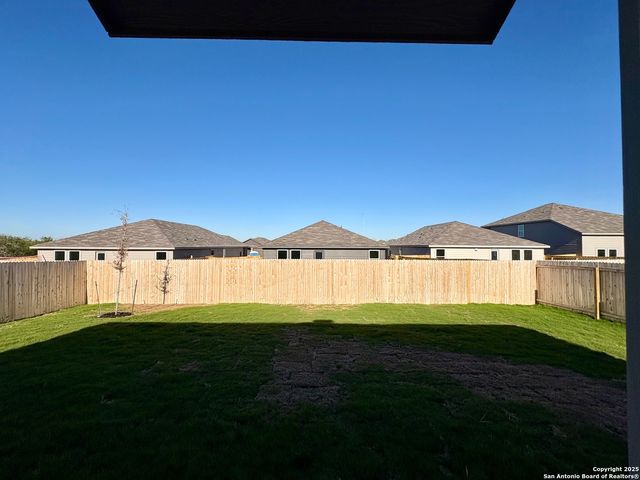 729 Canyon View, Seguin, TX 78155
