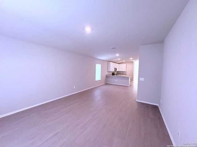 729 Canyon View, Seguin, TX 78155