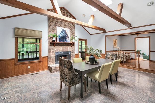 660 Log Barn Road, Pittsboro, NC 27312