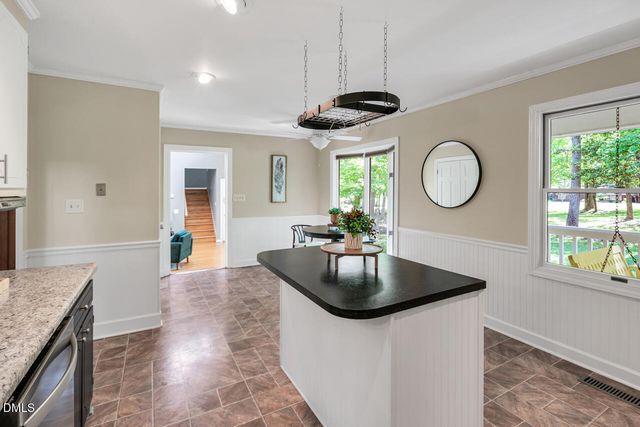 660 Log Barn Road, Pittsboro, NC 27312