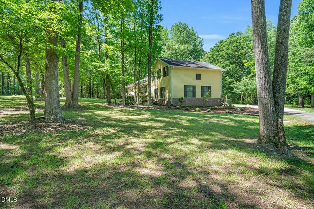 660 Log Barn Road, Pittsboro, NC 27312