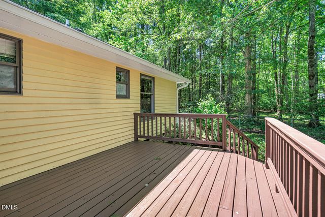 660 Log Barn Road, Pittsboro, NC 27312