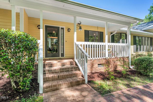 660 Log Barn Road, Pittsboro, NC 27312