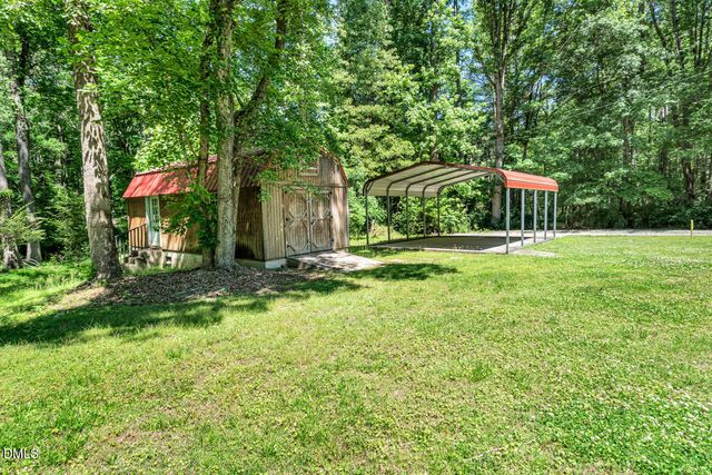 660 Log Barn Road, Pittsboro, NC 27312